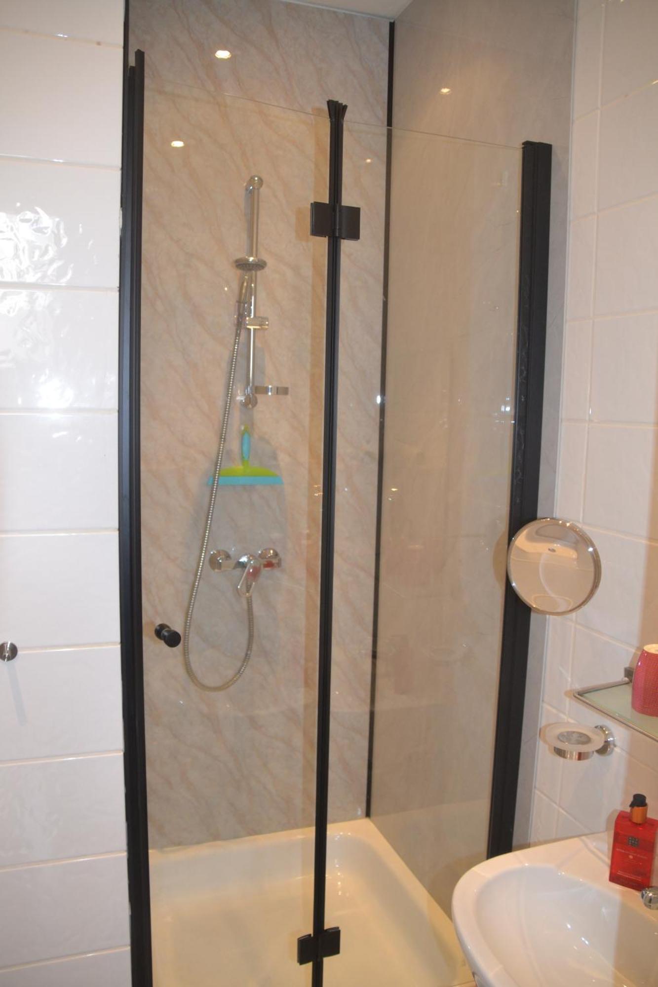 Ter Thuyne Bed and Breakfast Ieper Exteriör bild